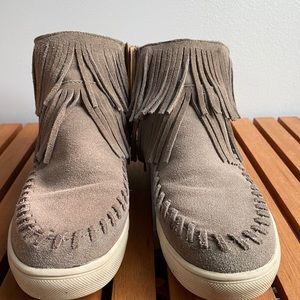 Fringe booties